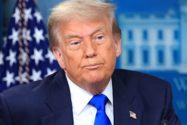 Stocks slump after Trump threatens new tariffs on more than a dozen countries
